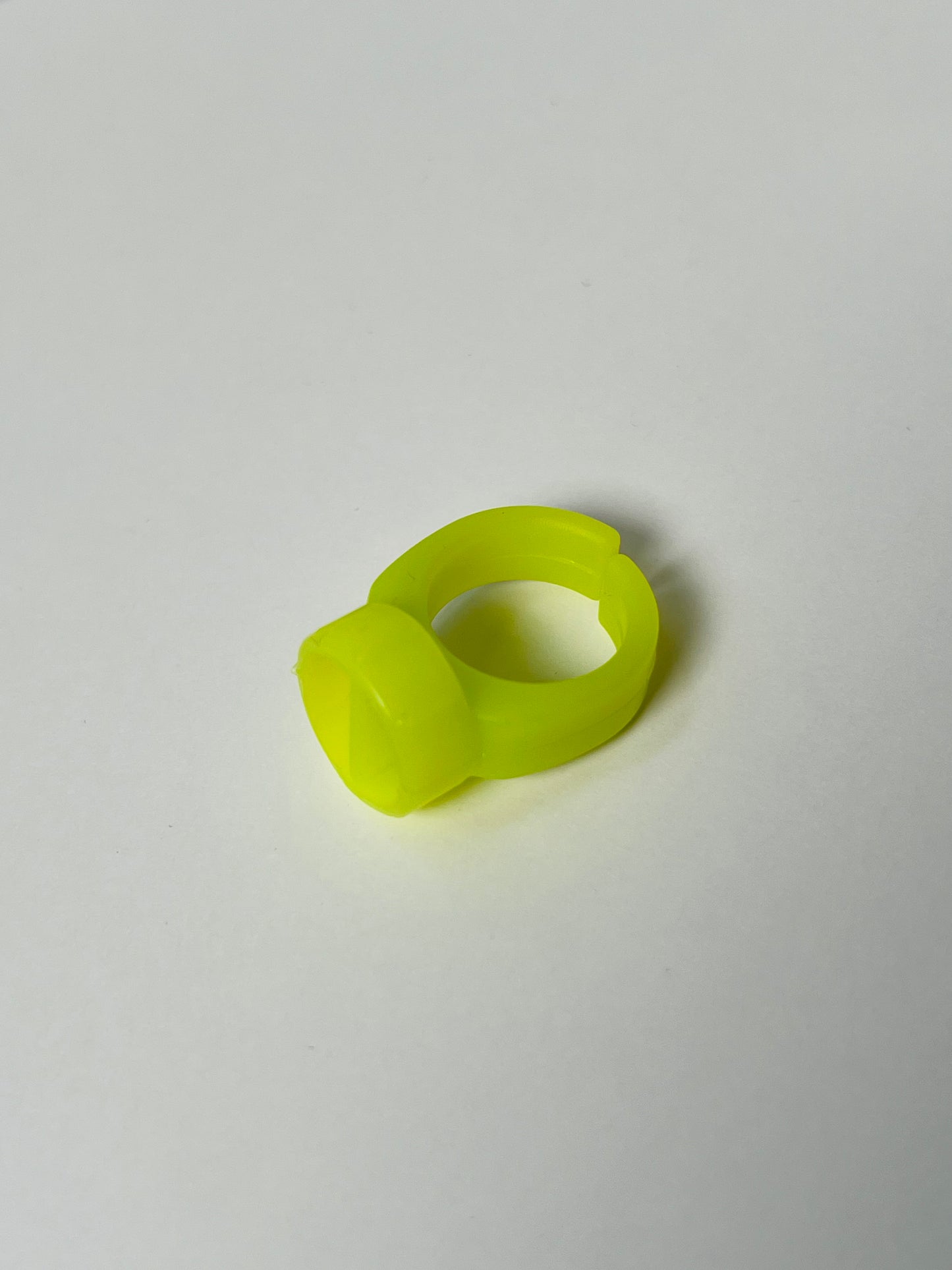 Bague verte en silicone